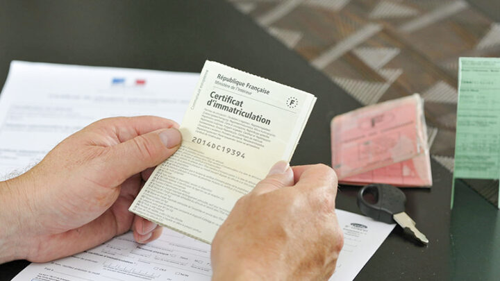 Où changer une carte grise ?